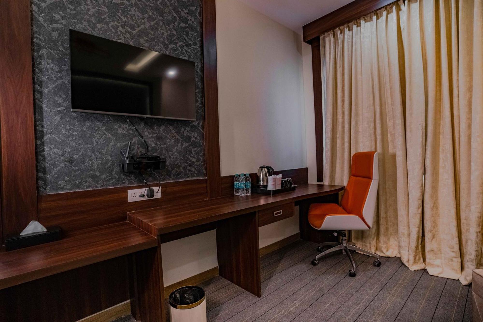 Hotel Essotto Recreation Hub Bengaluru Zewnętrze zdjęcie
